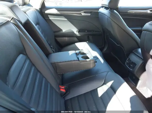 3FA6P0HD3HR136458 2017 FORD FUSION - Image 8