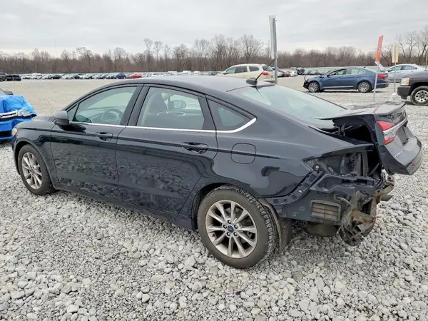 3FA6P0HD3HR139019 2017 FORD FUSION - Image 2