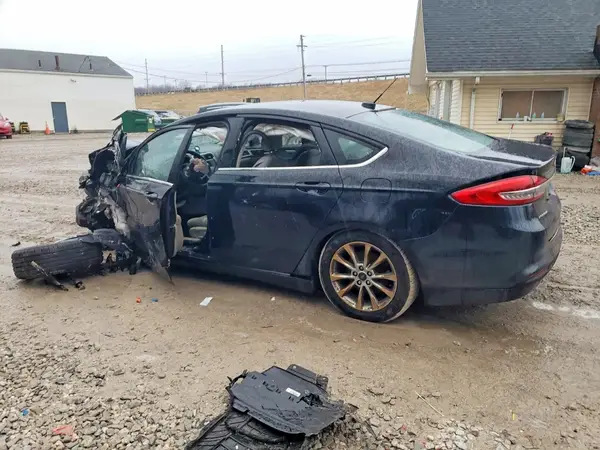 3FA6P0HD3HR143703 2017 FORD FUSION - Image 2