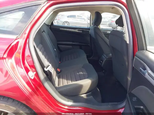 3FA6P0HD3HR157701 2017 FORD FUSION - Image 8