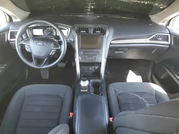 3FA6P0HD3HR180332 2017 FORD FUSION - Image 8