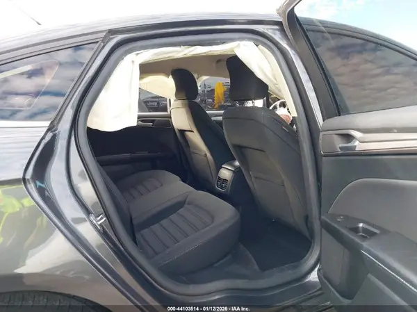 3FA6P0HD3HR194814 2017 FORD FUSION - Image 8