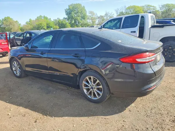 3FA6P0HD3HR194831 2017 FORD FUSION - Image 2