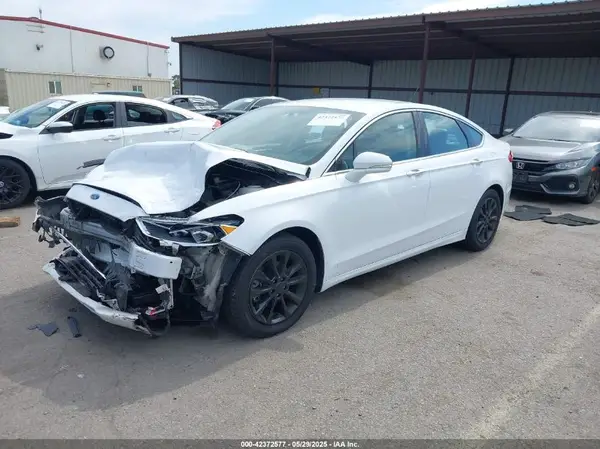 3FA6P0HD3HR205651 2017 FORD FUSION - Image 2