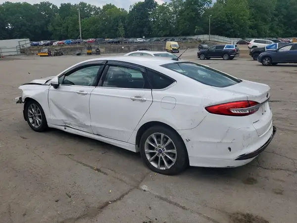 3FA6P0HD3HR211014 2017 FORD FUSION - Image 2