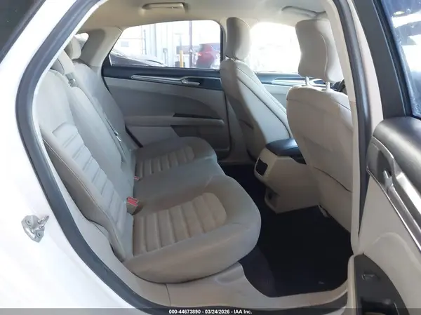 3FA6P0HD3HR229349 2017 FORD FUSION - Image 8