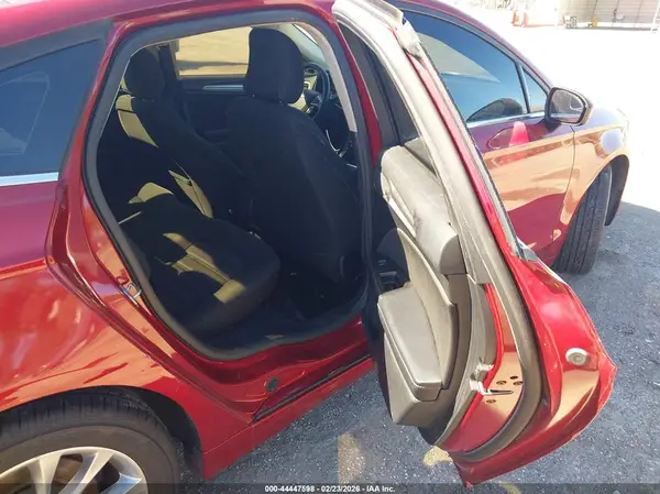 3FA6P0HD3HR244384 2017 FORD FUSION - Image 8