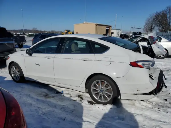 3FA6P0HD3HR245695 2017 FORD FUSION - Image 2