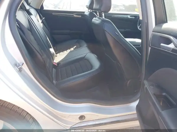 3FA6P0HD3HR252114 2017 FORD FUSION - Image 8