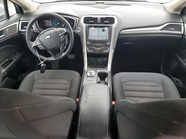 3FA6P0HD3HR256602 2017 FORD FUSION - Image 8