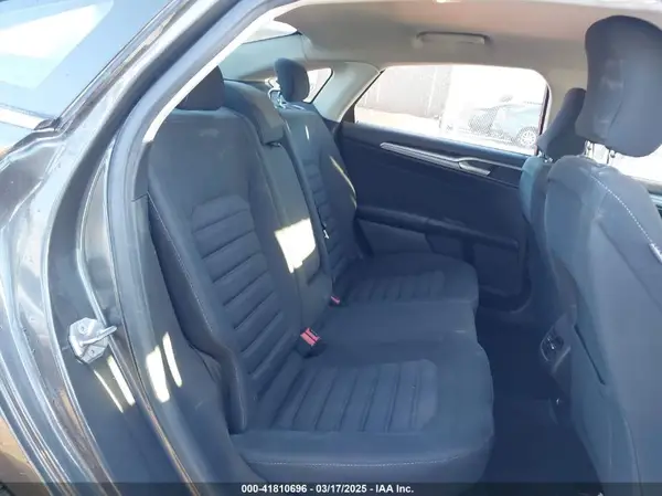 3FA6P0HD3HR257717 2017 FORD FUSION - Image 8
