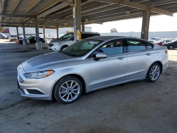 3FA6P0HD3HR257927 2017 FORD FUSION - Image 1