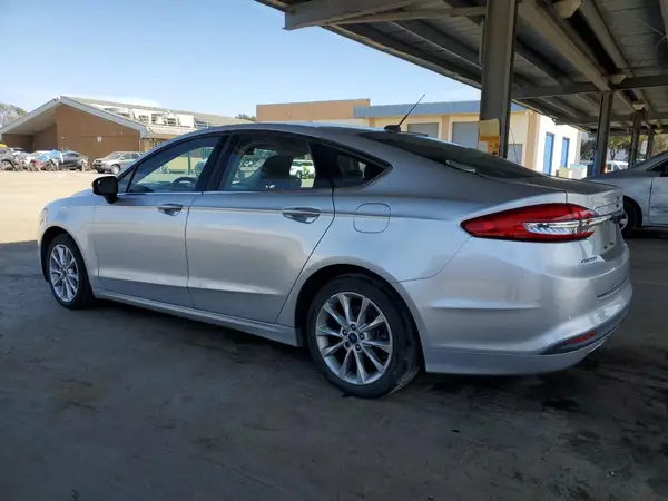3FA6P0HD3HR257927 2017 FORD FUSION - Image 2