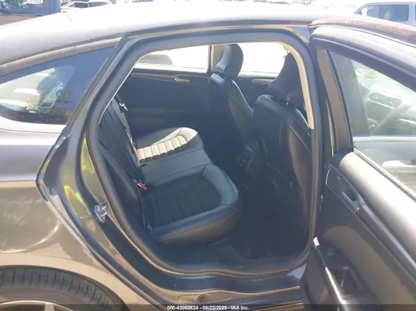 3FA6P0HD3HR269060 2017 FORD FUSION - Image 8