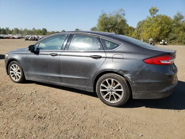 3FA6P0HD3HR271584 2017 FORD FUSION - Image 2
