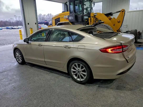 3FA6P0HD3HR271973 2017 FORD FUSION - Image 2