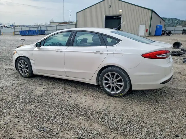 3FA6P0HD3HR272122 2017 FORD FUSION - Image 2