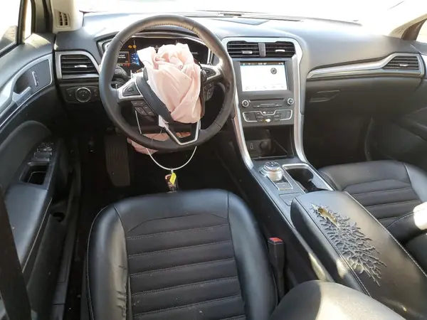 3FA6P0HD3HR275781 2017 FORD FUSION - Image 8