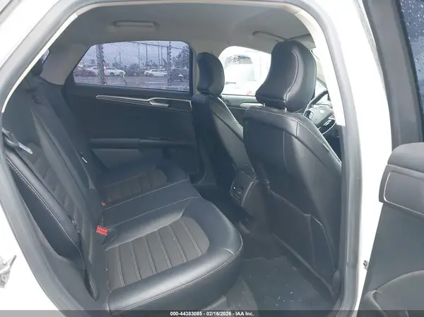 3FA6P0HD3HR285016 2017 FORD FUSION - Image 8