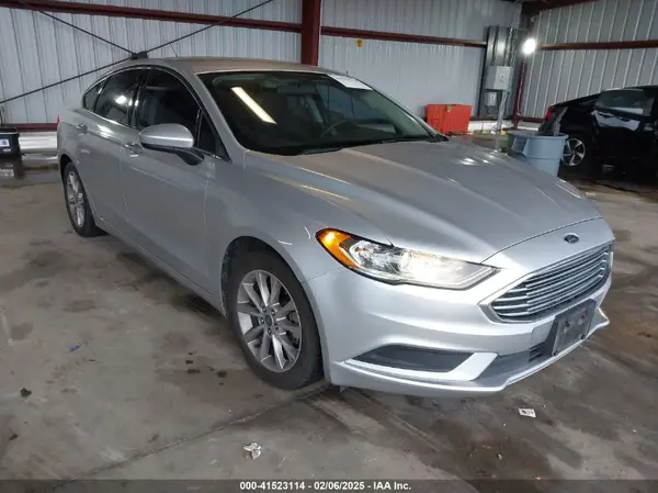 3FA6P0HD3HR294685 2017 FORD FUSION - Image 1