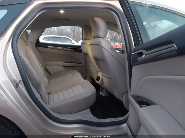 3FA6P0HD3HR296503 2017 FORD FUSION - Image 8