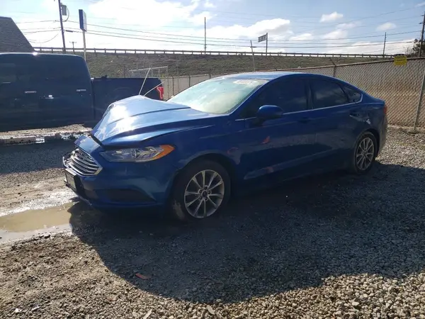 3FA6P0HD3HR310366 2017 FORD FUSION - Image 1