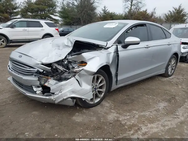 3FA6P0HD3HR321206 2017 FORD FUSION - Image 2