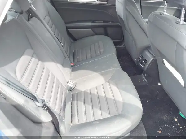 3FA6P0HD3HR332061 2017 FORD FUSION - Image 8
