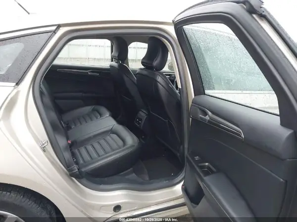 3FA6P0HD3HR342167 2017 FORD FUSION - Image 8