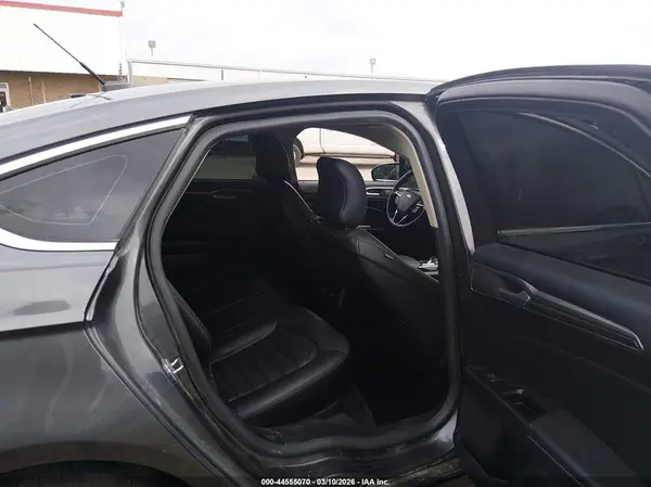 3FA6P0HD3HR342640 2017 FORD FUSION - Image 8