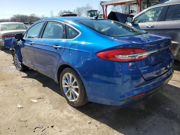 3FA6P0HD3HR348597 2017 FORD FUSION - Image 2