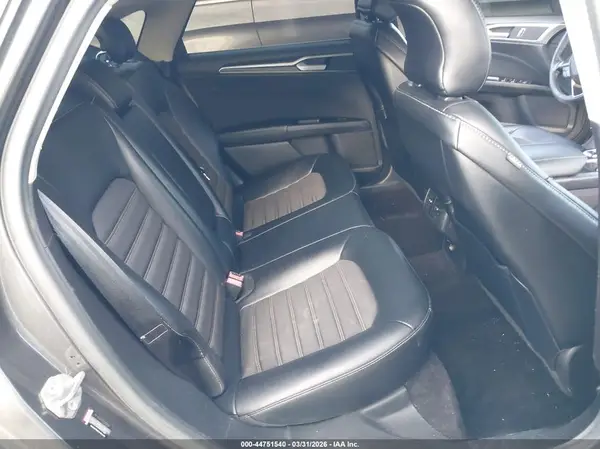 3FA6P0HD3HR353010 2017 FORD FUSION - Image 8