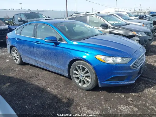 3FA6P0HD3HR353427 2017 FORD FUSION - Image 1