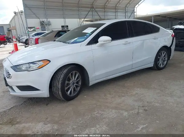 3FA6P0HD3HR357929 2017 FORD FUSION - Image 2