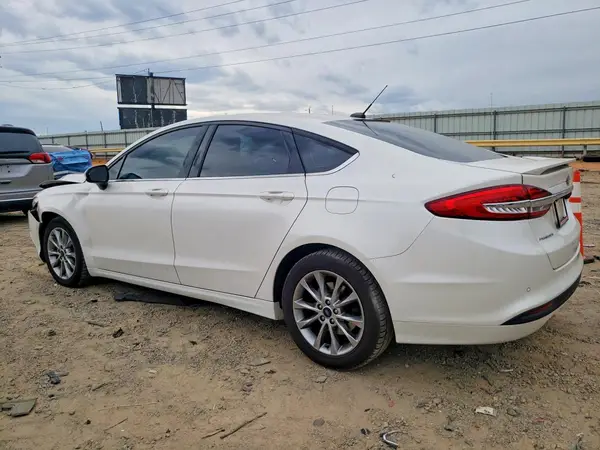 3FA6P0HD3HR363357 2017 FORD FUSION - Image 2
