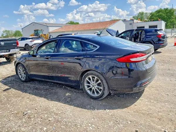 3FA6P0HD3HR365447 2017 FORD FUSION - Image 2