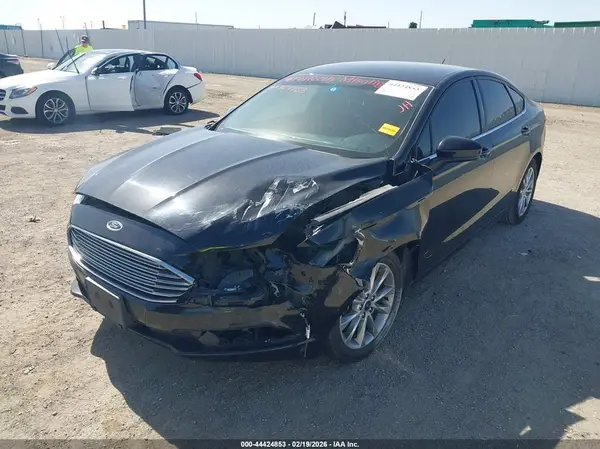 3FA6P0HD3HR366730 2017 FORD FUSION - Image 2