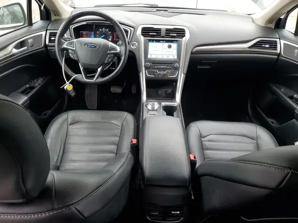 3FA6P0HD3HR395404 2017 FORD FUSION - Image 8