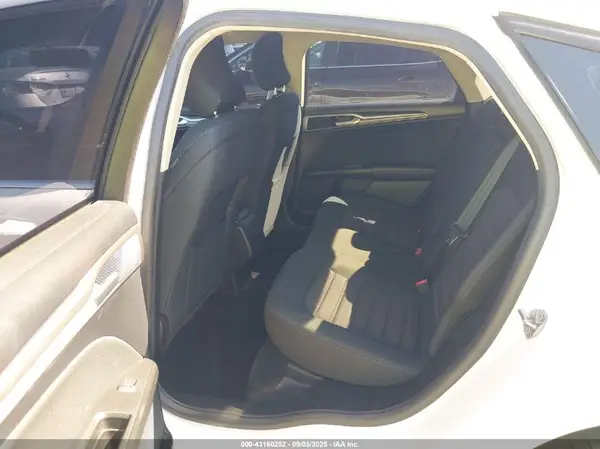 3FA6P0HD3JR129581 2018 FORD FUSION - Image 8