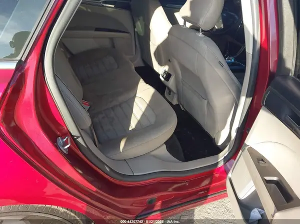 3FA6P0HD3JR135445 2018 FORD FUSION - Image 8