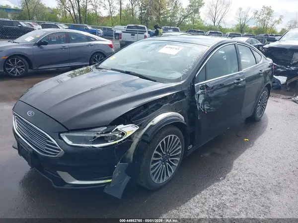 3FA6P0HD3JR135784 2018 FORD FUSION - Image 2