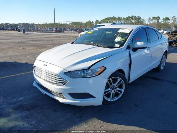 3FA6P0HD3JR145649 2018 FORD FUSION - Image 2
