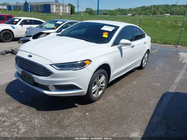 3FA6P0HD3JR149359 2018 FORD FUSION - Image 2