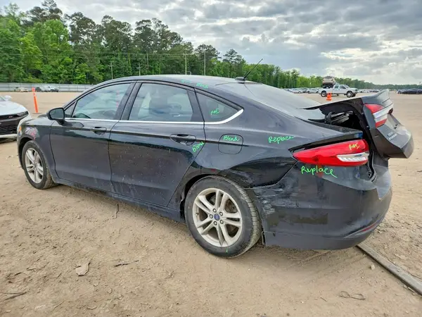 3FA6P0HD3JR164931 2018 FORD FUSION - Image 2