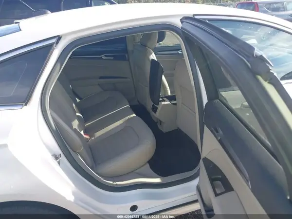3FA6P0HD3JR195838 2018 FORD FUSION - Image 8