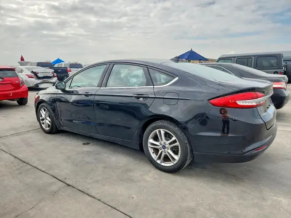 3FA6P0HD3JR199940 2018 FORD FUSION - Image 2