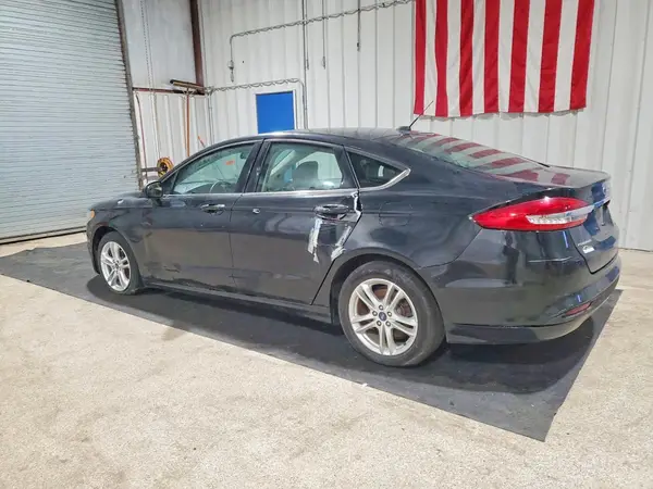3FA6P0HD3JR210130 2018 FORD FUSION - Image 2