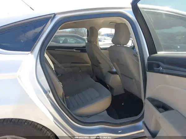 3FA6P0HD3JR212606 2018 FORD FUSION - Image 8