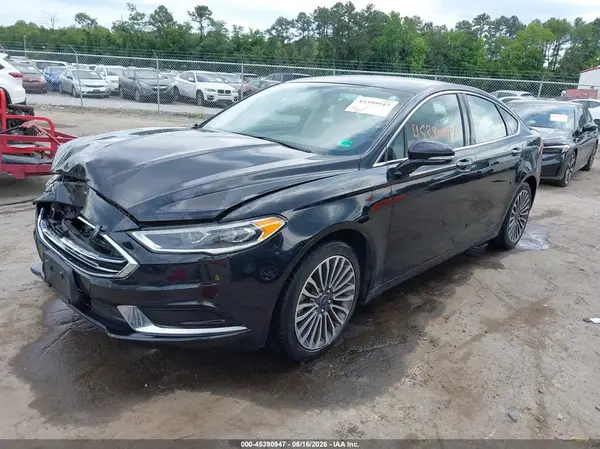 3FA6P0HD3JR217000 2018 FORD FUSION - Image 2
