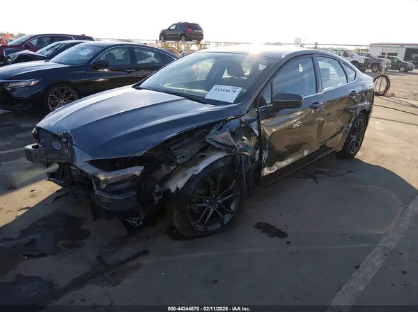 3FA6P0HD3JR222889 2018 FORD FUSION - Image 2